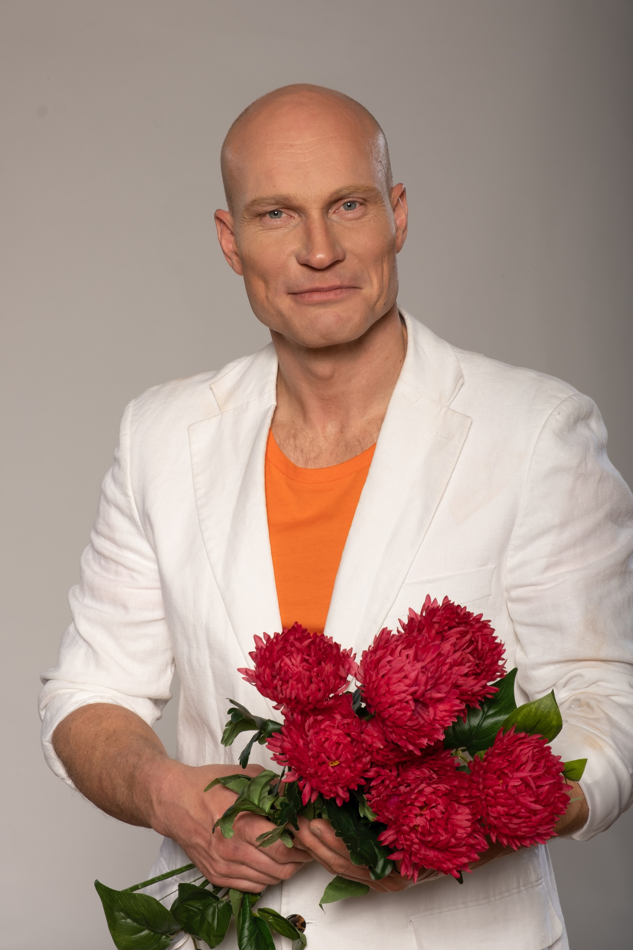 Aleksandrs Zuckovs – Theater Synthese