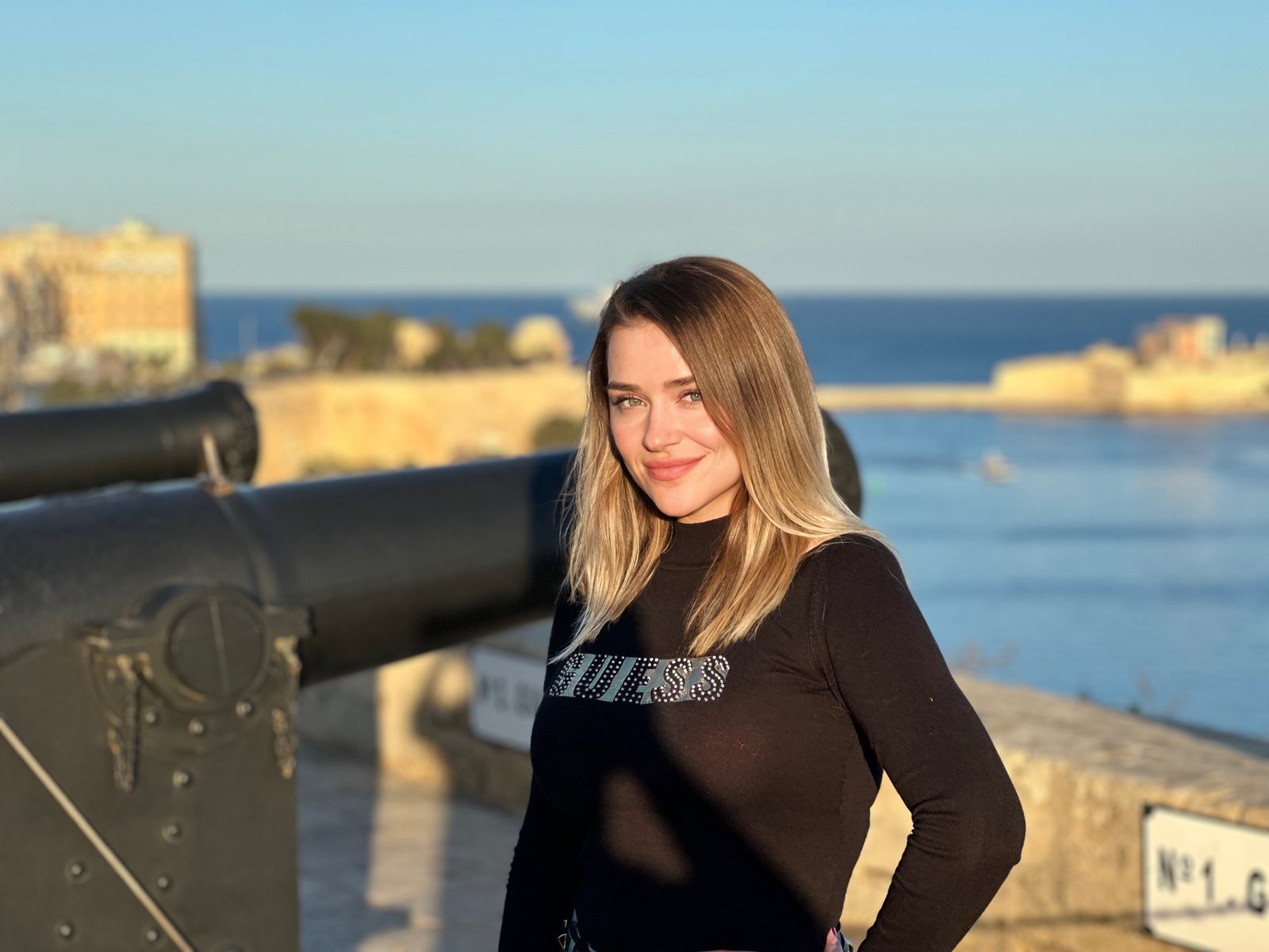 Ludmila Turbowez – Theater Synthese