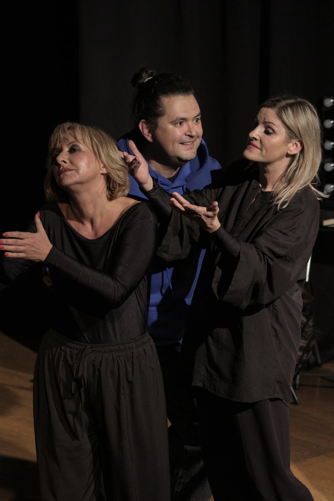 Volodymyr Plotnikov – Theater Synthese