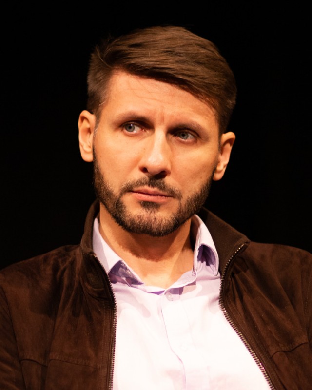 Anton Zherzdev – Theater Synthese