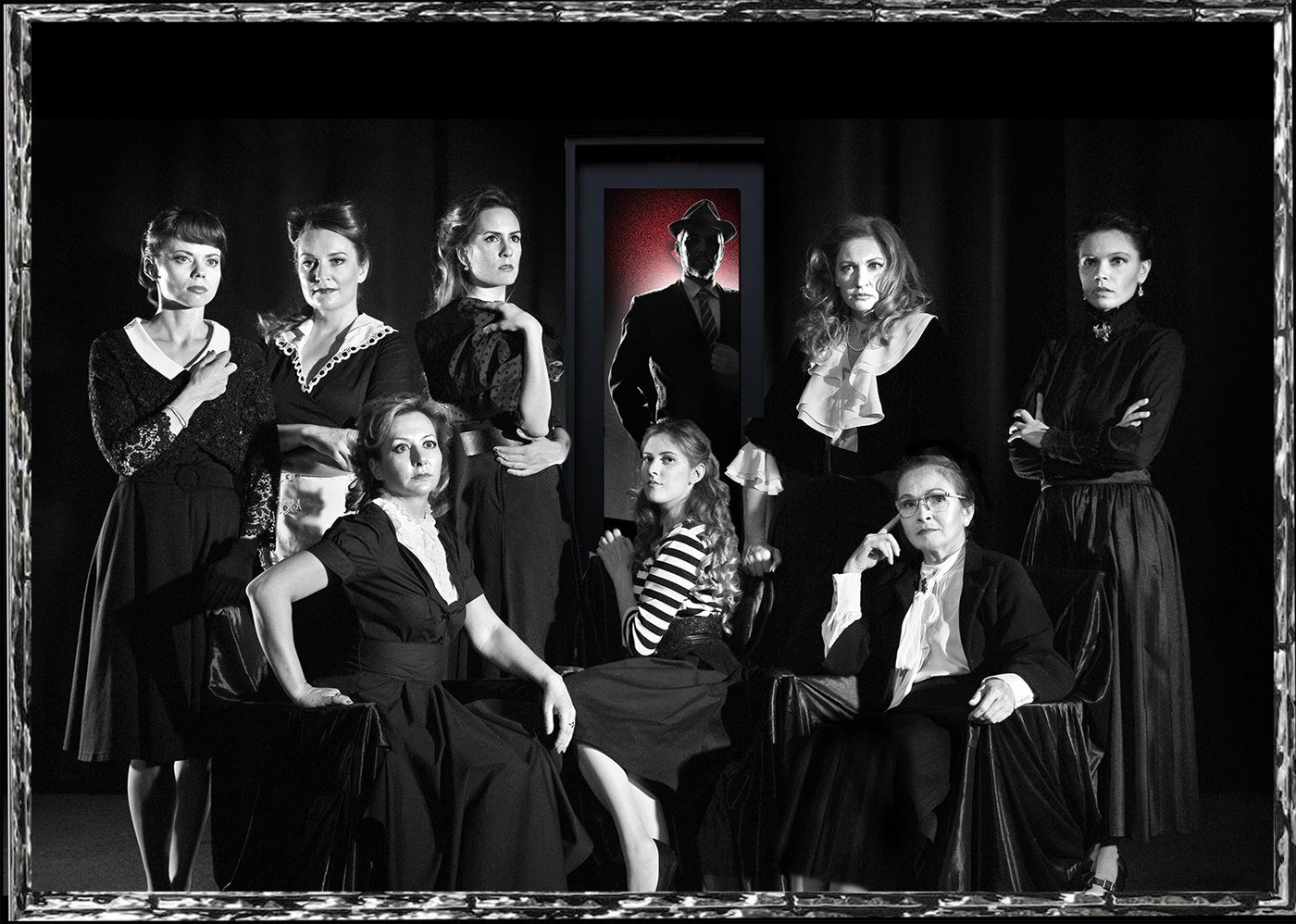 Presse: «8 liebende Frauen». Russische Studio des Theaters Synthese. 2018