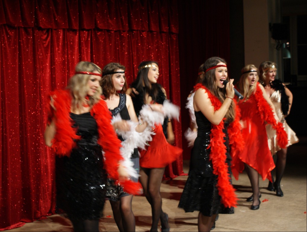 The Show Must Go On – Foto 54